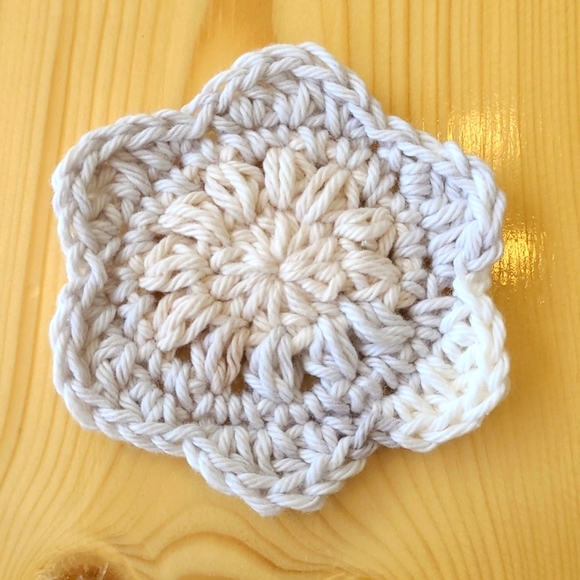 Handmade Crochet 100% Cotton Face Scrubbies car drink coasters Set of 4 - Picture 3 of 8